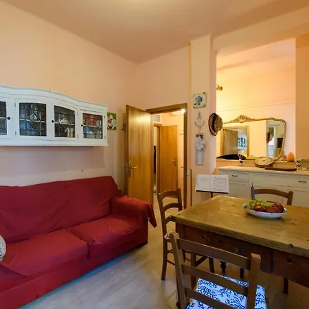 Guesthost - La Fojetta Sea & Harbor Apartment