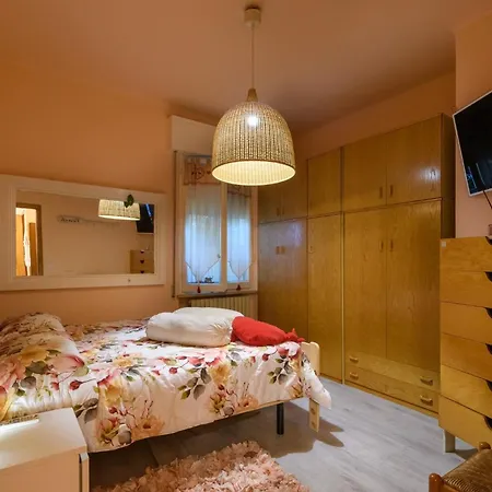 Guesthost - La Fojetta Sea & Harbor Apartment Pesaro